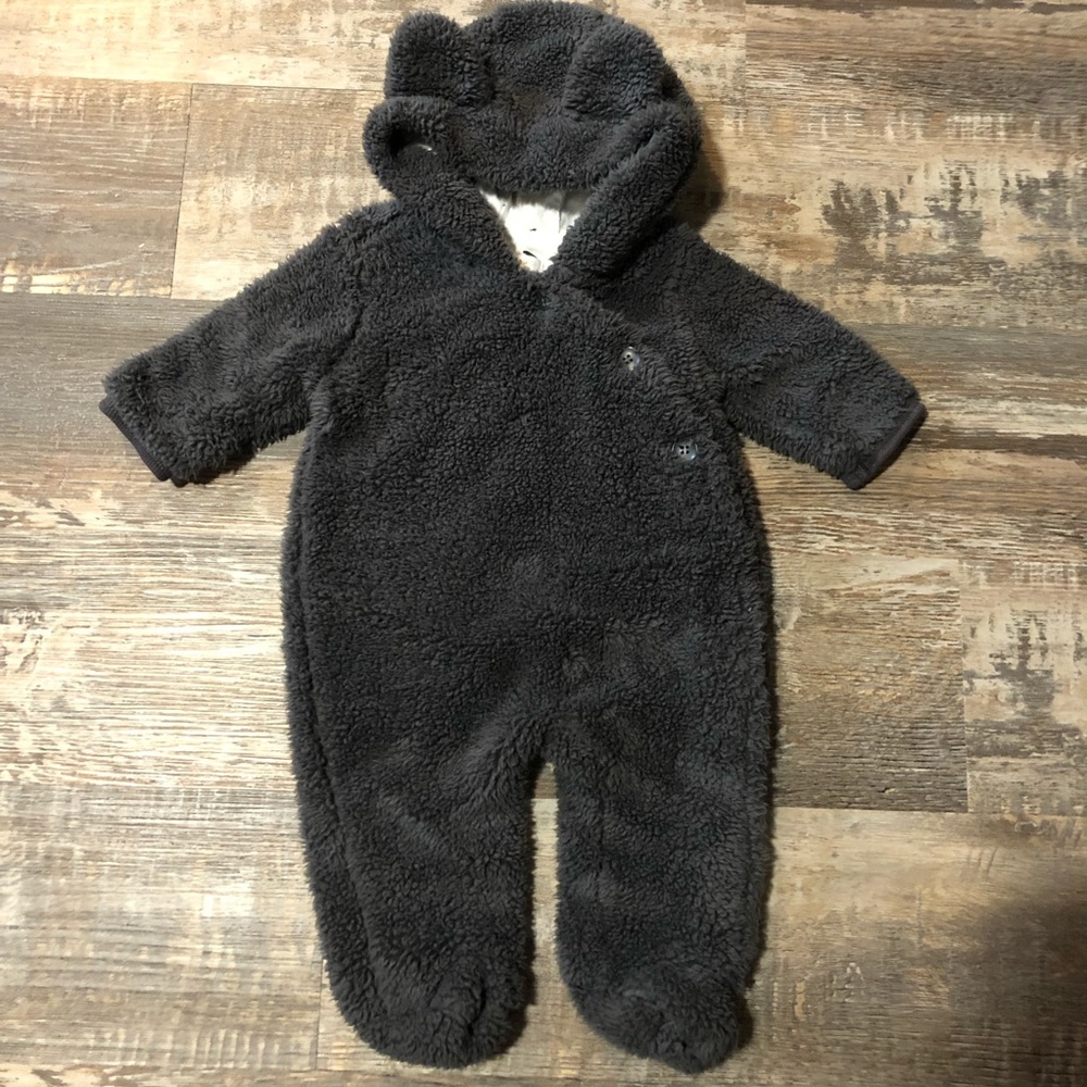 Super soft and warm Noppies suit